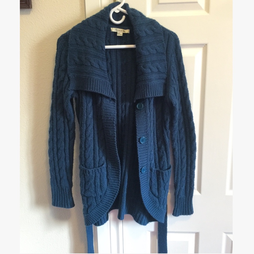 Forever 21 knitted sweater